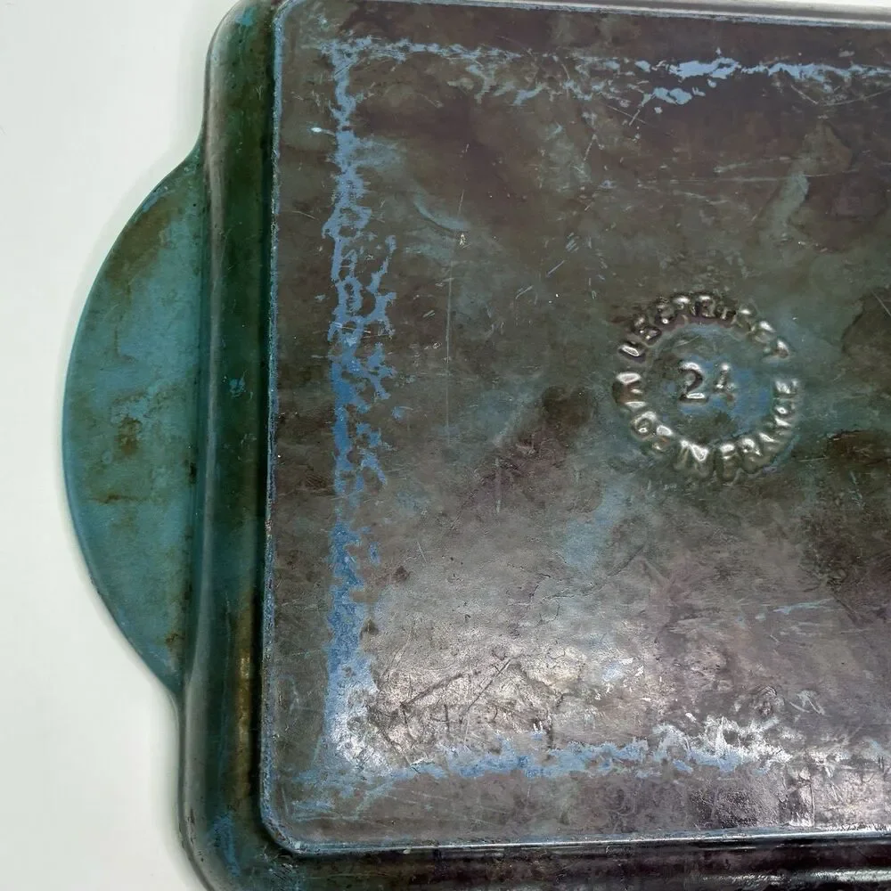Le Creuset Blue Enameled Square Handle Cast Iron Grill Griddle Pan #24 Pre-owned
